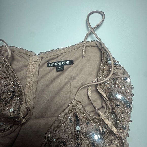 Gianni Bini Rose Gold Sequin Mermaid Gown – Formal / Wedding Guest NYE Party 6/8 - Picture 12 of 12